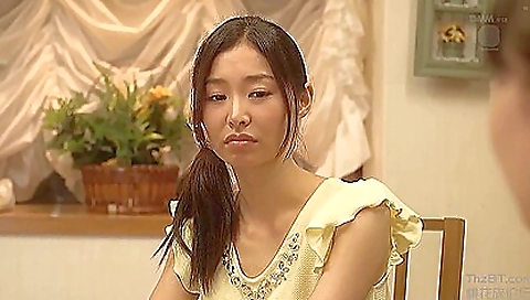 Sexy asian girl gets a hot creampie