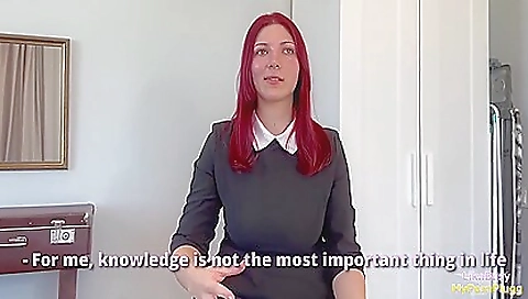 Mailf gets her ass drilled by a dildor champ in the kitchen