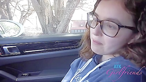 My girlfriendaturiding sex with her pussy