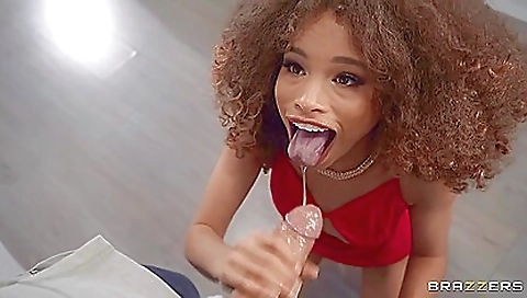 Mas rachell reachesid bo craftyn