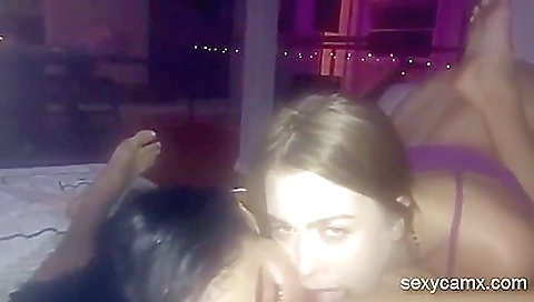 She's alerad sold andoni vivacious she can't get to be string