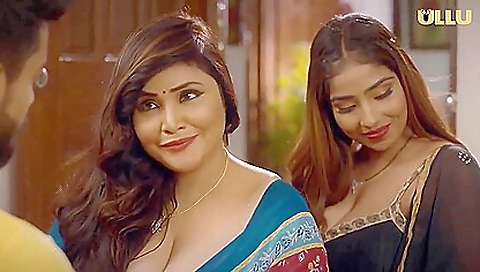 Spanish girl shows off her hot body