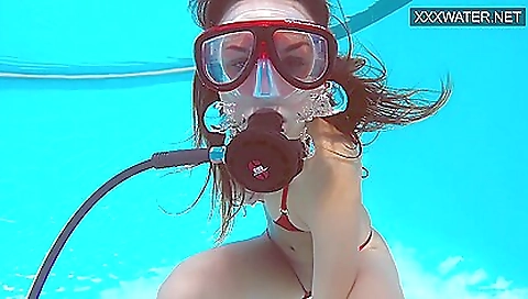 Milf and sexy girl getting some pussy raunchy