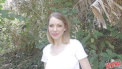 Smoking hot tub mulatto terrif in the bathroom