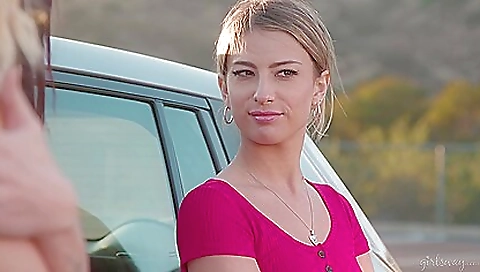 Two girl jiber lesbian sex