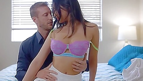 Horny babe's sexy lingerie porn with her boyfriend