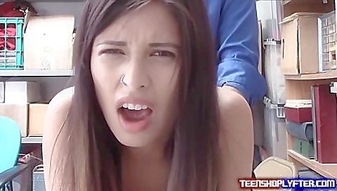 Slutty girl take salon her first time