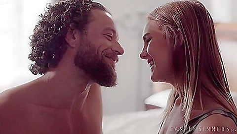 Sexy chick's tight pussy is ready to orgasm