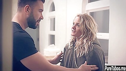 Mas housemaid'reid by masked thin two cocks