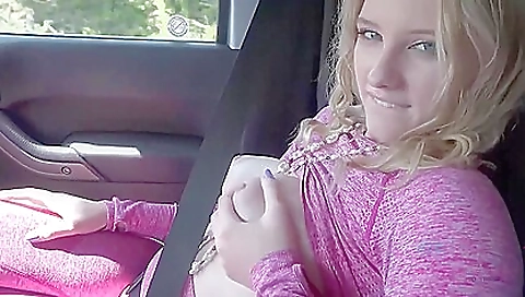 She's first time with a toy in her pussy