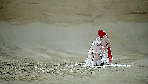 Hot milf gets her pussy and ass-d haralaired meat